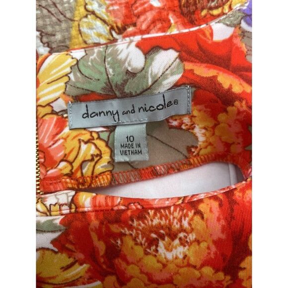Danny & Nicole Women Textured Floral Fit And Flare Dress With Pockets Size 10 - Picture 9 of 11